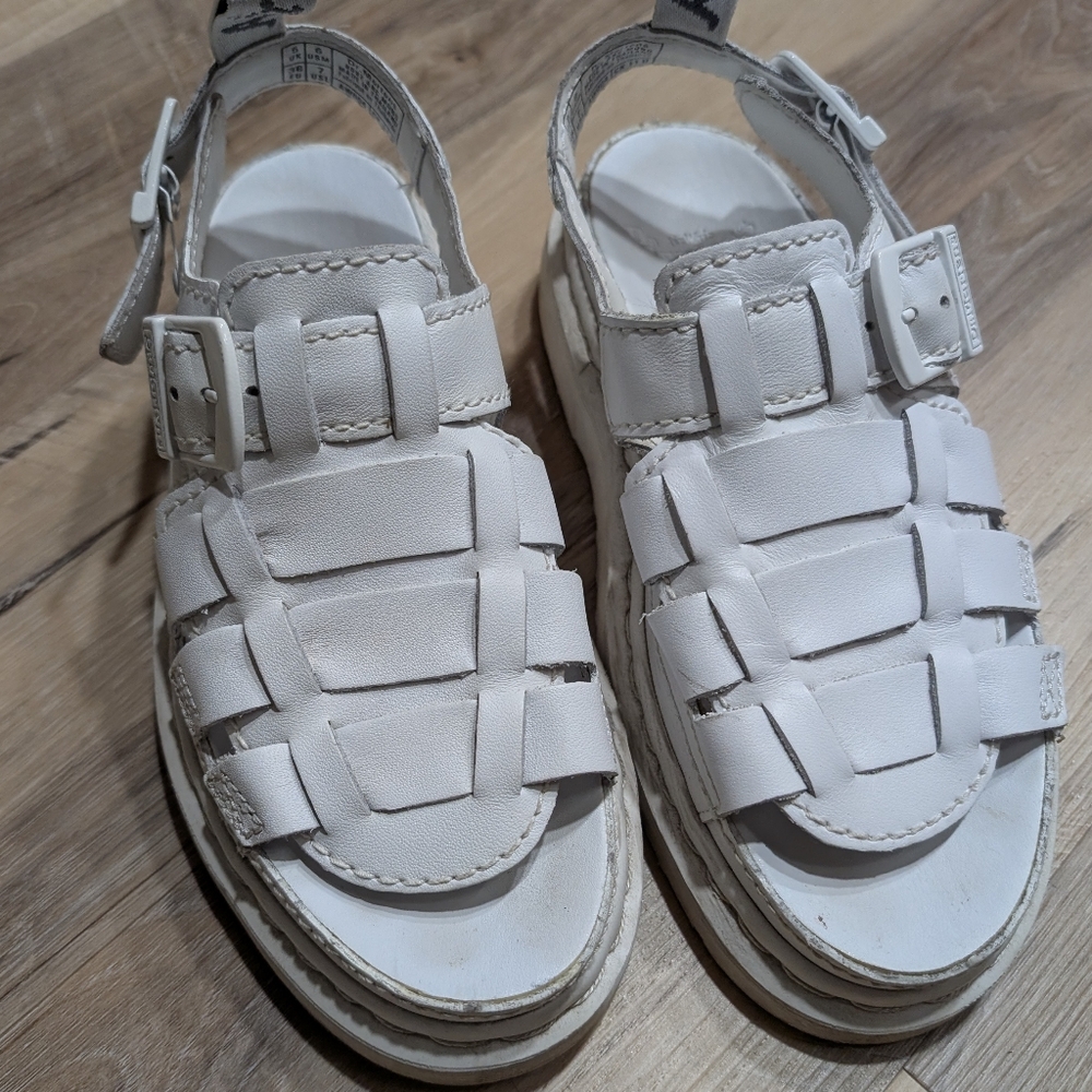 Dr. Martens  Mono Soft Leather Fisherman Sandals